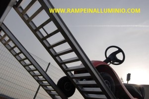 rampa-in-alluminio-fissa-portata-275kg-8